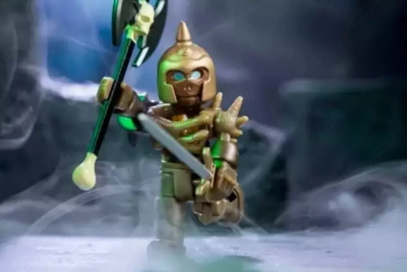 Jazwares Roblox "Endermoor Skeleton W6" o'yinini yig'ish figuralari (Art. - ROB0203)