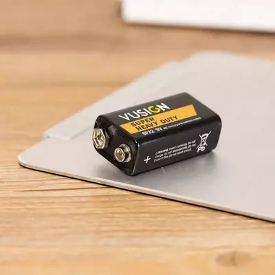 Солевая батарея "Deli" EL207, 6F22, 9V, блистер, 1 шт. (Арт. - 207-EL)