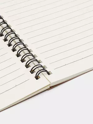 Блокнот (линия) "Deli Camping" А5, 60 л., твердая обложка, металлич. спираль (Арт. - 560-ELA-LX-22) Коричневый