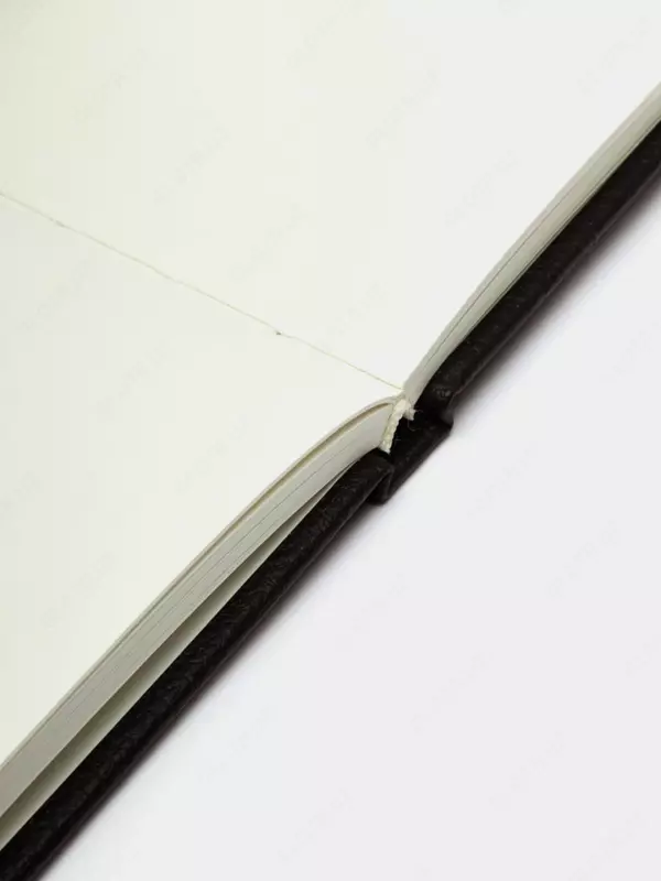 Скетчбук - блокнот для рисования "Deli" Finenolo, 12 х 12 см, 40 л, 160 г/м2 (Арт. - 285-EC) Черный