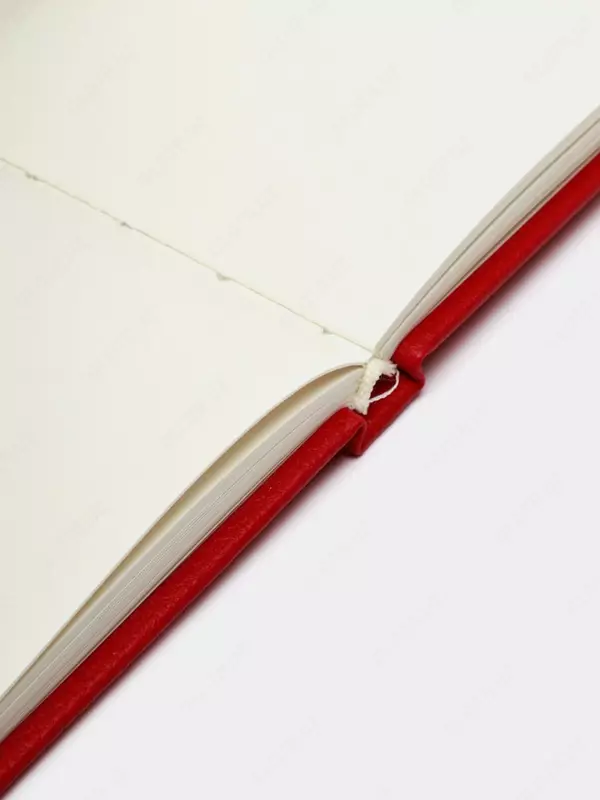 Sketchbook - "Deli" Finenolo chizma qog'ozi, 12 x 12 sm, 40 l, 160 g/m2 (Art. - 287-EC) Qizil