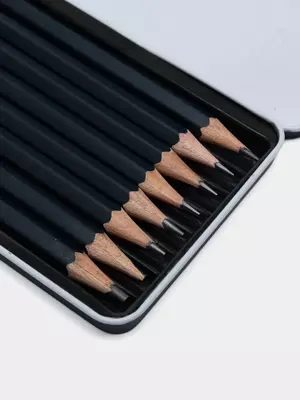 "Deli" Finenolo eskiz uchun qalamlar to'plami, 8 dona, yog'och, metall. qalam qutisi (26-C-modda)