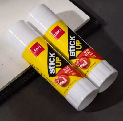 Канцелярский клей - карандаш "Deli" StickUP, 15 гр, блистер, 2 шт. (Арт. - 7104-MT-E)