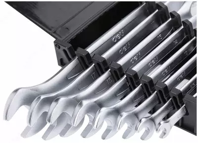 Набор гаечных ключей (комбинированные) "Deli Tools" 8 шт, 6-19 мм, пласт. кейс (Арт. - EDL130008A) Хром