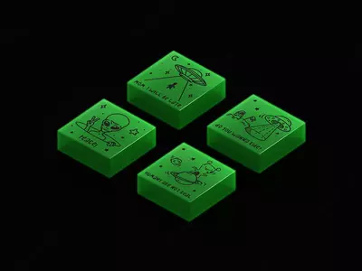 Корректирующий ластик (прямоугольный) "Berlingo" Aliens, карт.дисплей, флуоресцентный (Арт. - BLc_00610) Белый