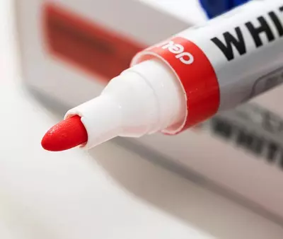 Маркер для белой доски "Deli" Everyu U016, 2.5 мм (Арт.- 016-RD-EU) Красный