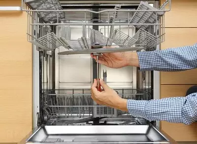 Цена по запросу Техническое обслуживание посудомоечных машин