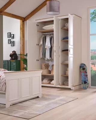 Yangi tug'ilgan chaqaloqlar uchun mebel "Monte Cocuk" (Turkiya)