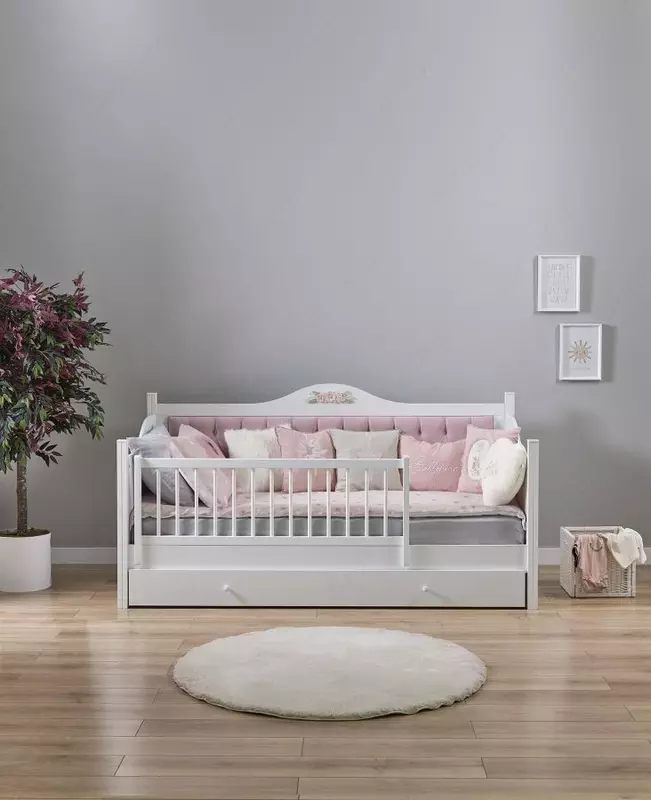 Подростковая кровать-диван со съемным бортиком "Bianka" (Турция)