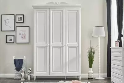 Uch eshikli shkaf Almila "Lora" (Turkiya) Oq