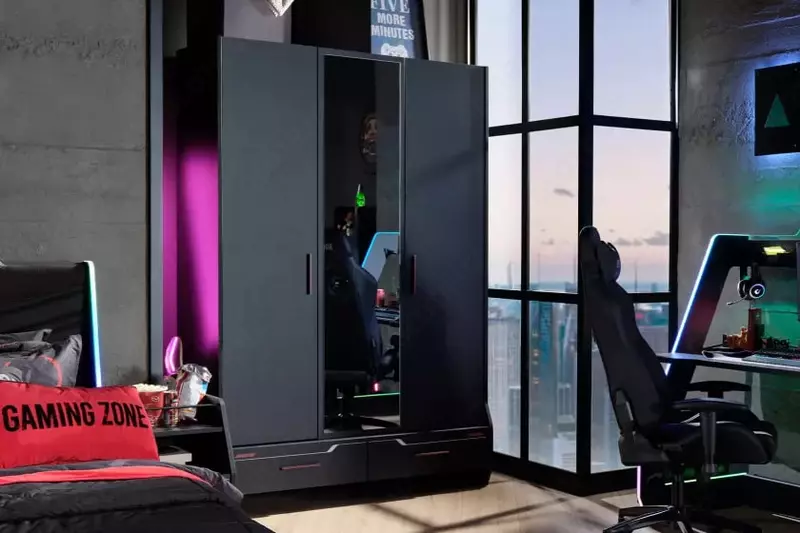 Uch eshikli oyna shkafi Almila "Roox Raven" (Turkiya) Qora Chakana savdo