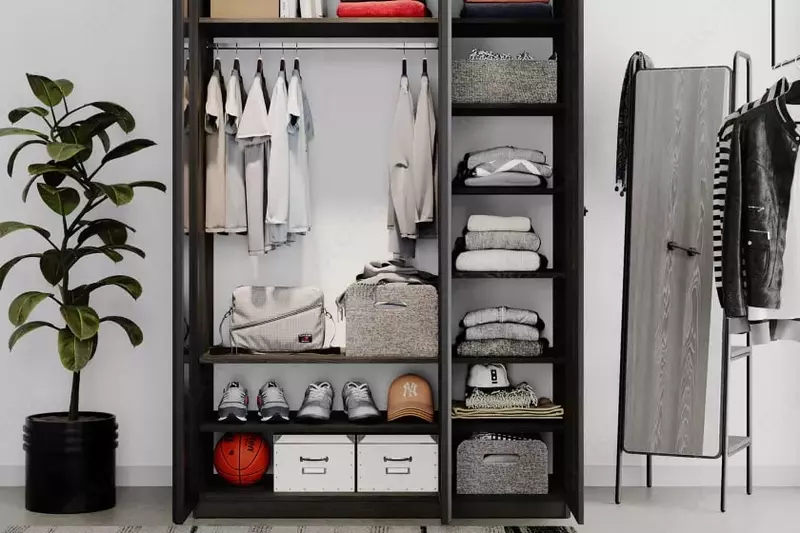 3-х дверный модульный Шкаф (глухой