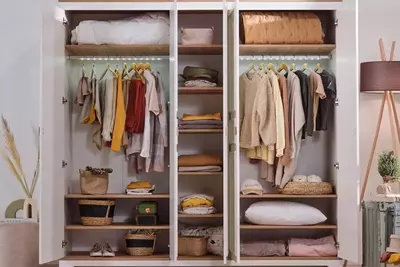 Цена по запросу 5-ти дверный комбинированный шкаф Almila "Monte" 229.7 х 54