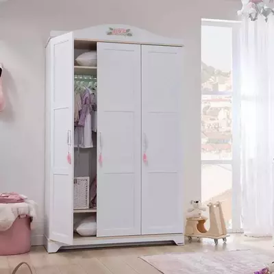 3-х дверный шкаф (глухой) Almila "Bianca" 137 х 55.3 х 225 см (Турция) Белый/декор