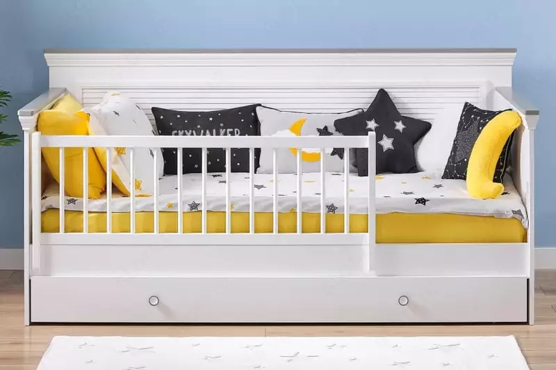 Карниз - ограждение для детской кровати Almila "Bianca Ultra White" 138.5 х 57 х 6.3 см (Турция) Белый - по запросу