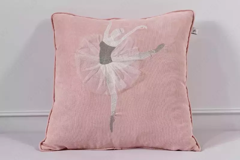 Beshik uchun dekorativ yostiq Almila "Balerina" 40 x 40 sm (Turkiya) No:01 - по запросу