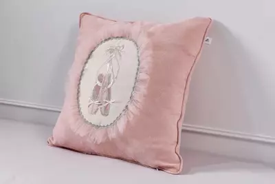 Декоративная подушка для детской кроватки Almila "Ballerina" 40 х 40 см (Турция) No:03