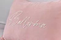 Beshik uchun dekorativ yostiq Almila "Balerina" 35 x 50 sm (Turkiya) No:06 Chakana savdo