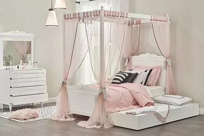 Almila chaqaloq beshigi uchun toymasin modul Laura (90x190 sm)