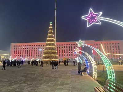 Ёлки Президентский Новогодние большие и маленькие +оформление