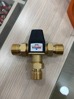 Трехходовой термостатический клапан заслонки смешения воздушных потоков