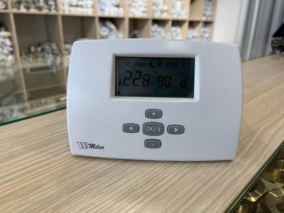 MILUX Программируемый термостат