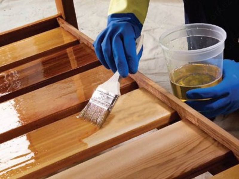 Огнезащитный износостойкий лак для древесины Стабитерм-107