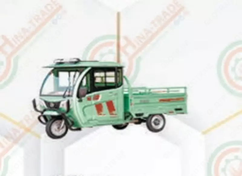 Грузовой трехколесный мотоцикл с кабиной