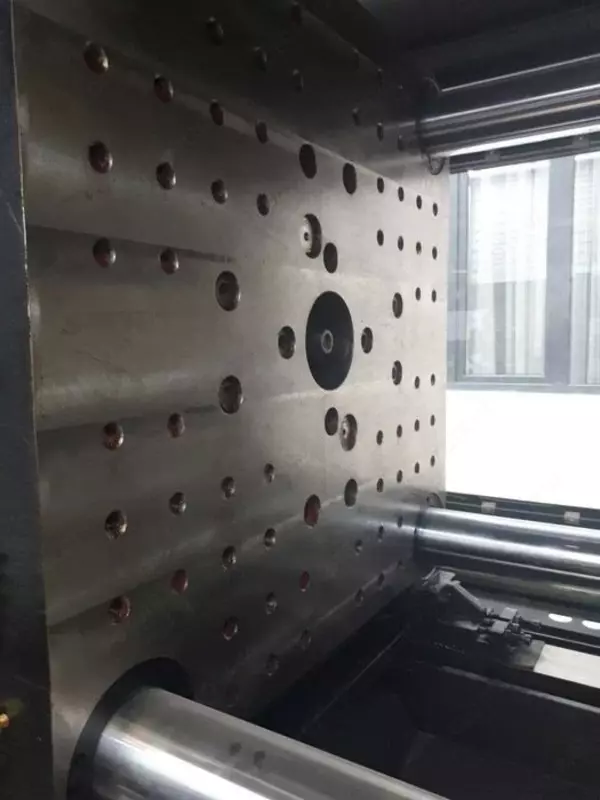 582 154 230 сум Термопластавтомат / Термопласт / Borche BS320-III