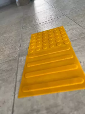 Тактильная плитка