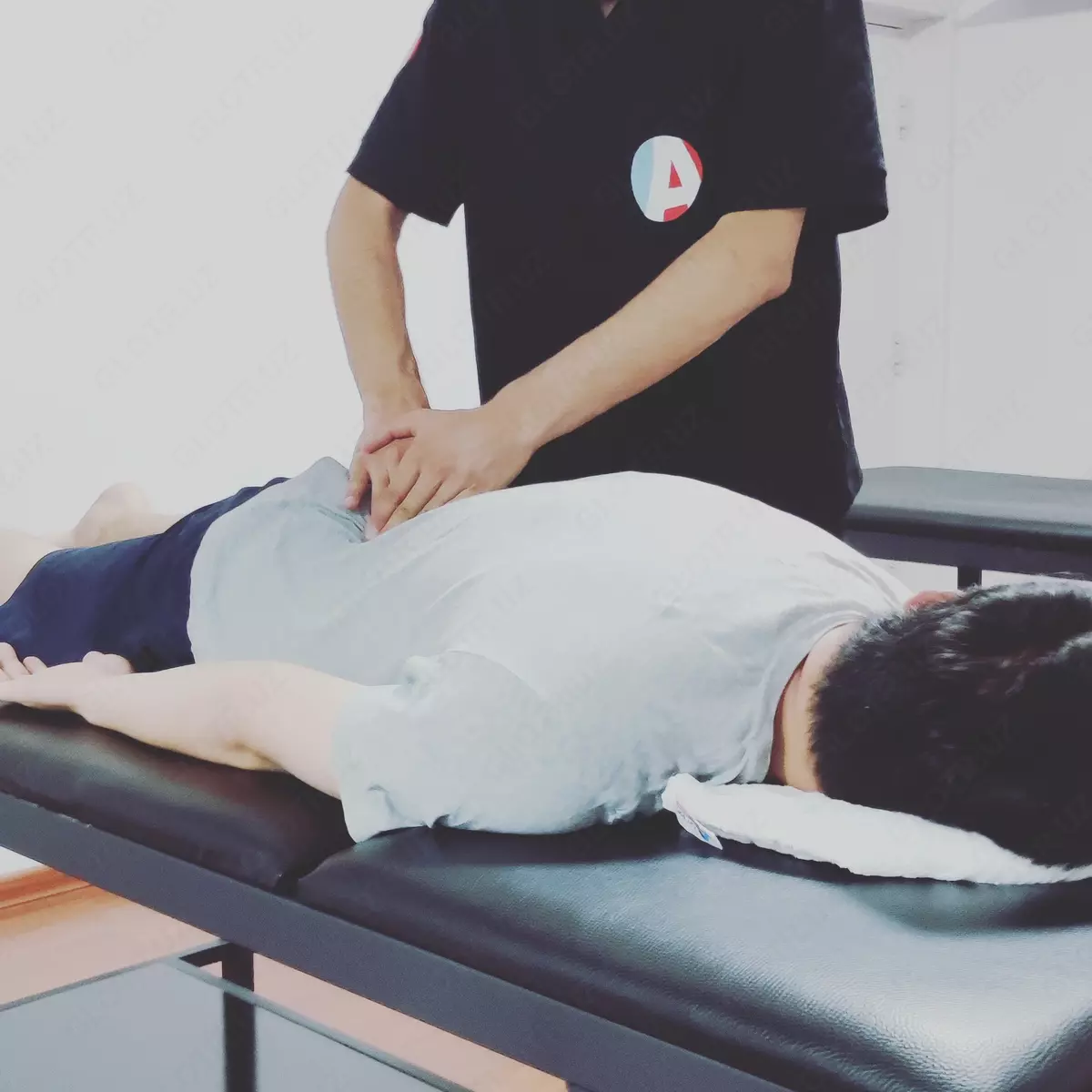 Manual terapiya, narhi 150 000 so'm, Doctor Zubayr. O'zbekiston, Toshkentda buyurtma bering - suratlar va sharxlar Glotr.uz da