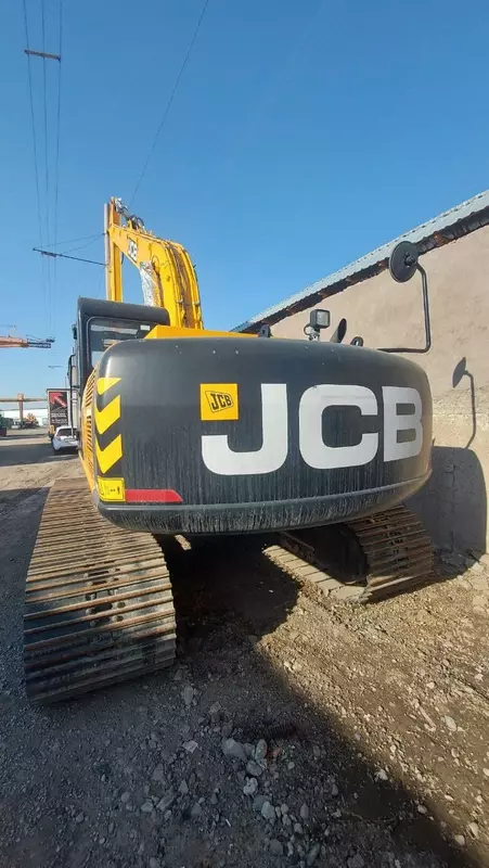 Paletli ekskavator JCB 205 LR (bom 15