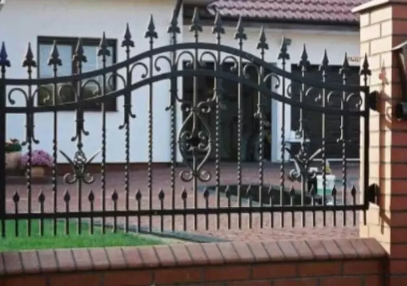 Металлическая решётка CM0014