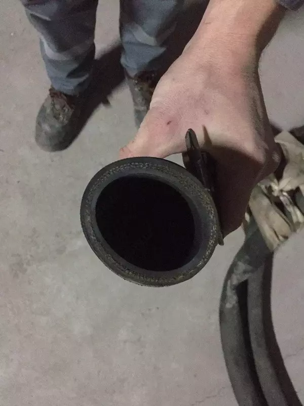 Рукава резиновые напорные с текстильным каркасом паропроводные ПАР-2(Х)-32-47-0