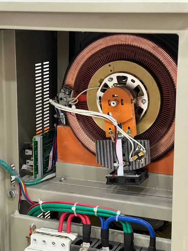 Стабилизатор напряжения 30 кВт Gidrox Стабилизаторы