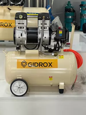Компрессор воздушный GDS1100-50L. Компрессор воздушный GDS1100-50L.