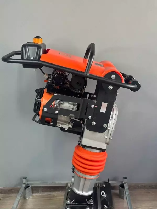 4 764 952 сум Трамбовочный аппарат LTR70.