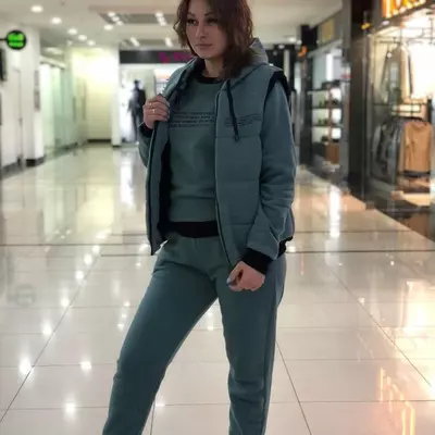 TROIKA kostyumi Chakana savdo