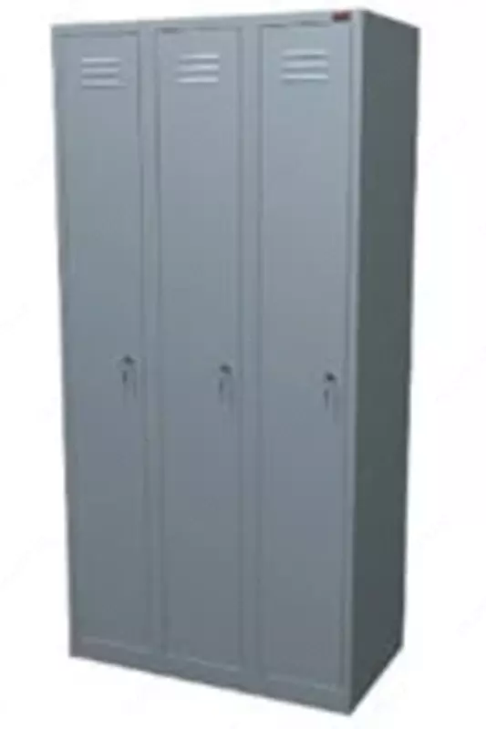 Медицинский гардеробный 3-х дверный шкаф ITM-166 1800 х 1200 х 400 мм (Стальной)