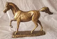 скульптура Лошади