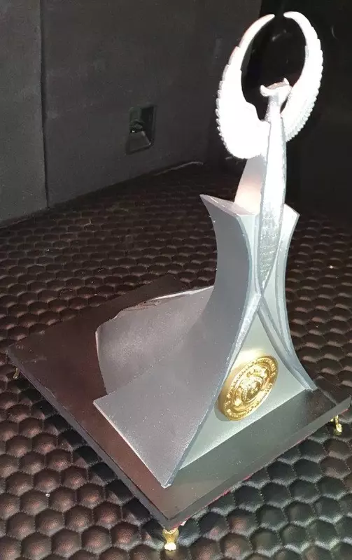 Скульптуры Только в розницу