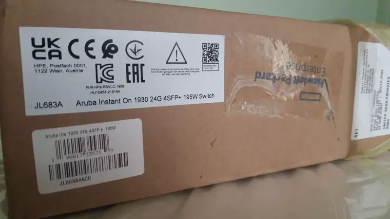 Коммутатор Aruba JL683A Instant On 1930 24G Class4 PoE 4SFP/SFP+ 195 Вт - 13 877 346.8 сум