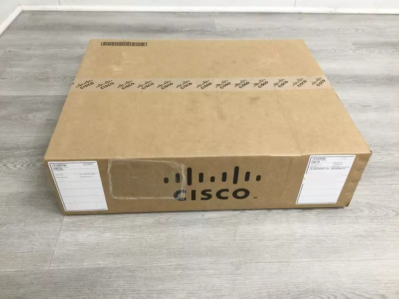 {0} so'mdan Cisco Catalyst C9500-12Q-A Network Advantage Layer 2 Switch