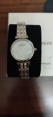 Женские часы Emporio ARMANI - 7 147 428 сум / шт.
