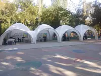 Tadbirlar uchun chodirlarni ijaraga olish Chakana savdo