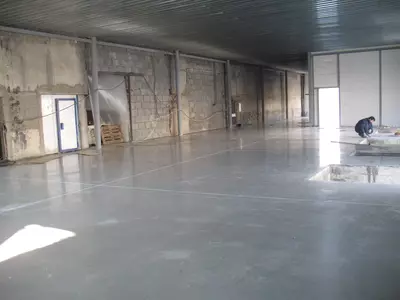 Затирка бетонного пола