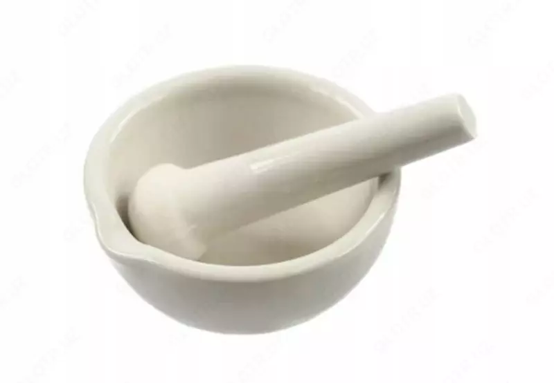 Ступка фарфоровая № 6 (180 х 90 х 90 мм) - по запросу