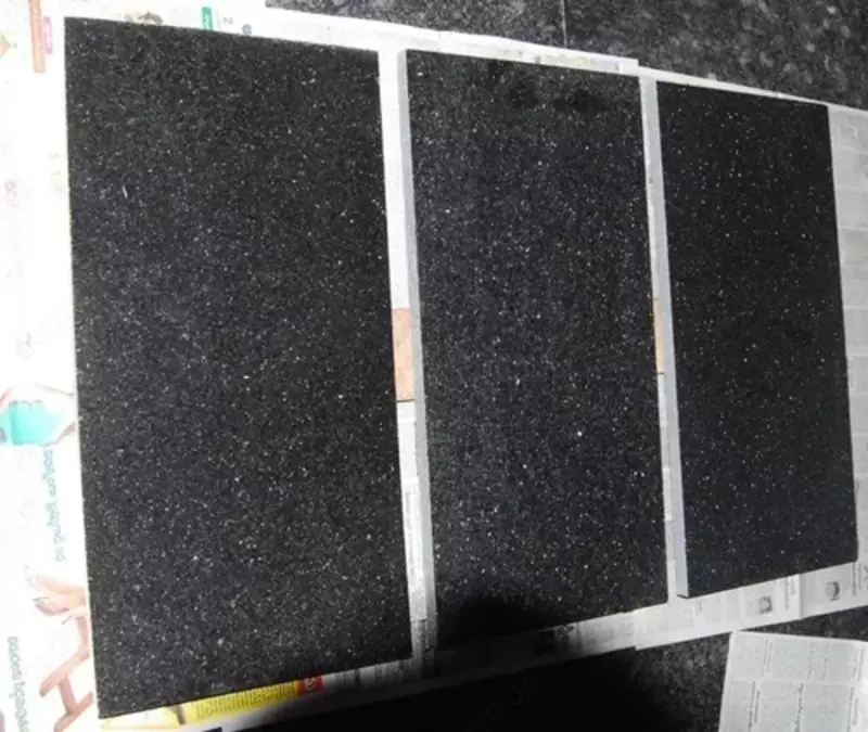 Гранит Black Galaxy small 2см - 1 150 000 сум