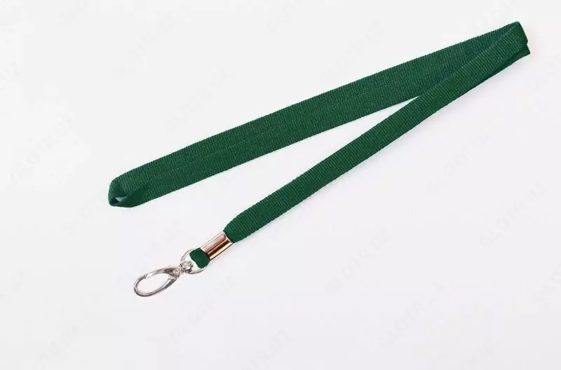 Шнурок для бейджа