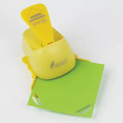 35 300 сум / шт. Дырокол для творчества угловой 25 мм (пластик)